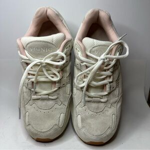 Vionic Walker Classic Size: 9.5 Women's Sneakers Shoes Athletic Shoes Tan&pink